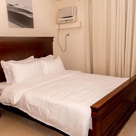Amora Suites At The Beacon Makati Manila Zimmer foto
